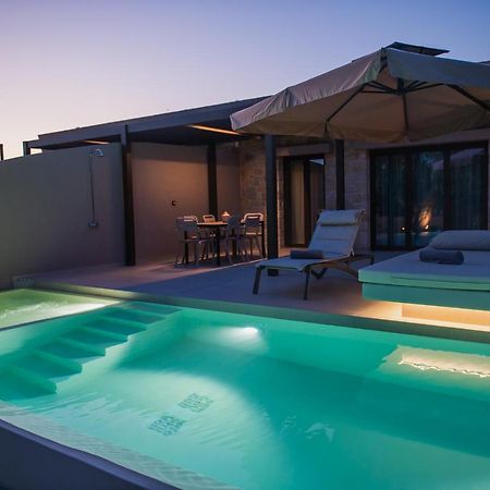 Nestor Luxury Villas With Private Pools Romanos  Exterior foto